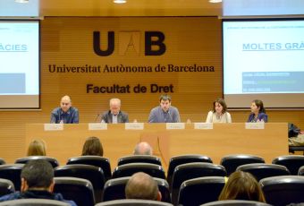 L’alcalde clausura la Jornada sobre l’amiant i les víctimes de la contaminació ambiental 