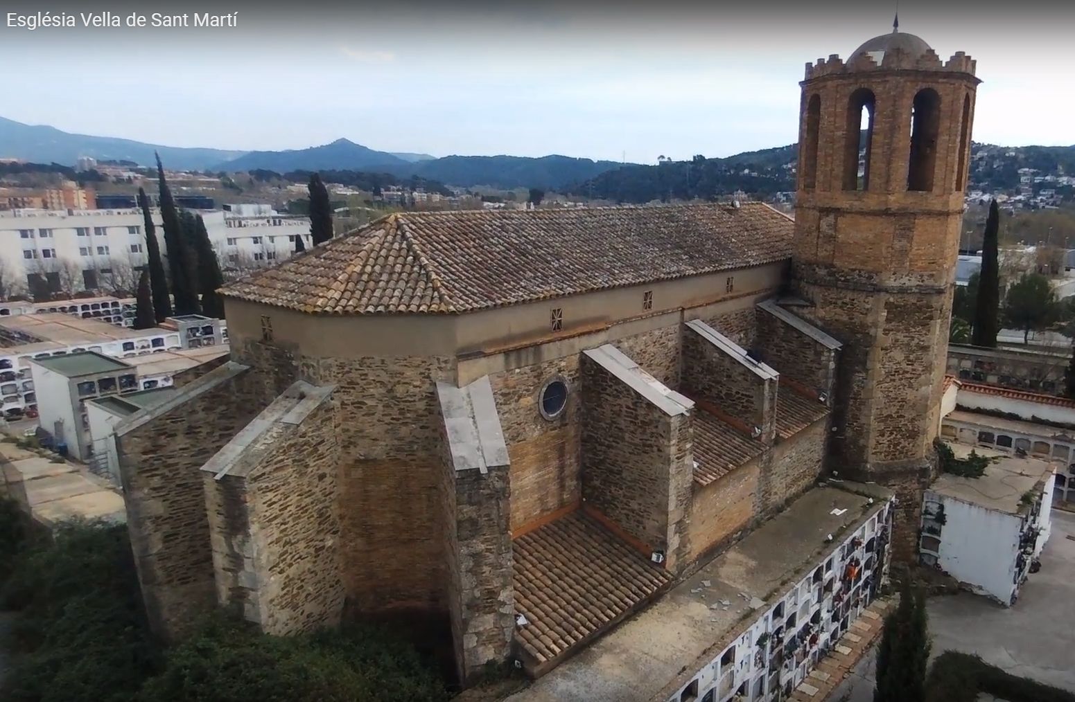 Imatge de l'Església Vella de Sant Martí, una de les parades de l'itinerari