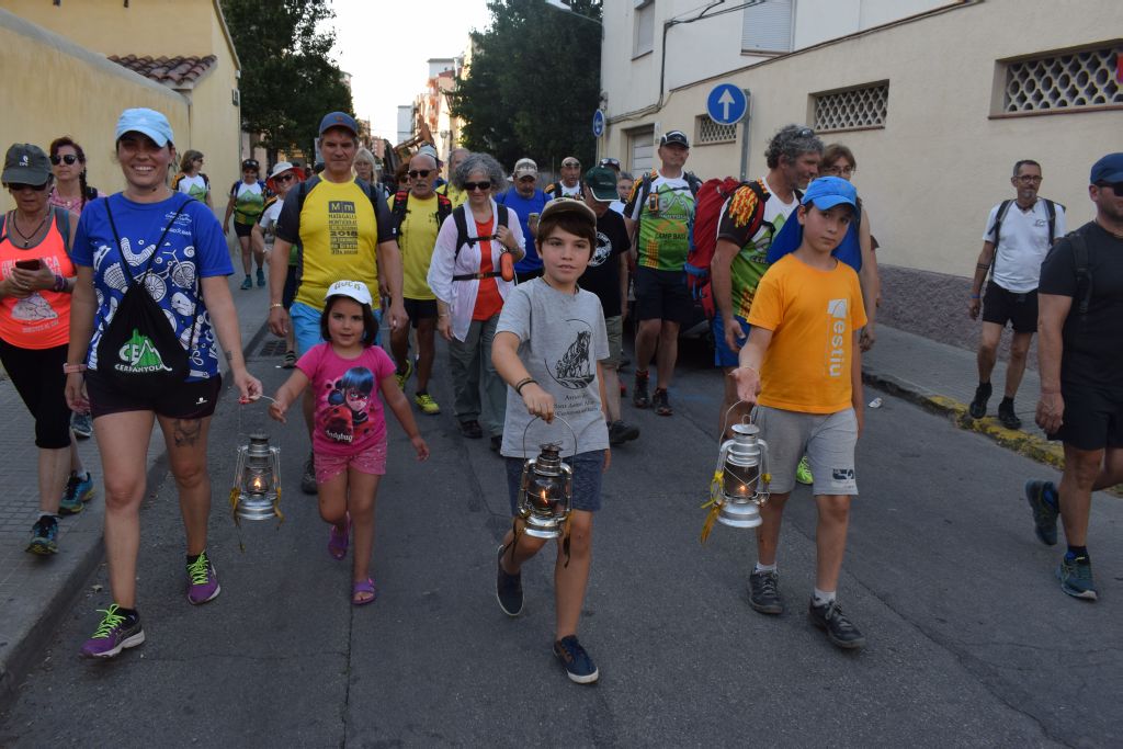 Arribada de la flama del Canigó a la plaça de Sant Ramon