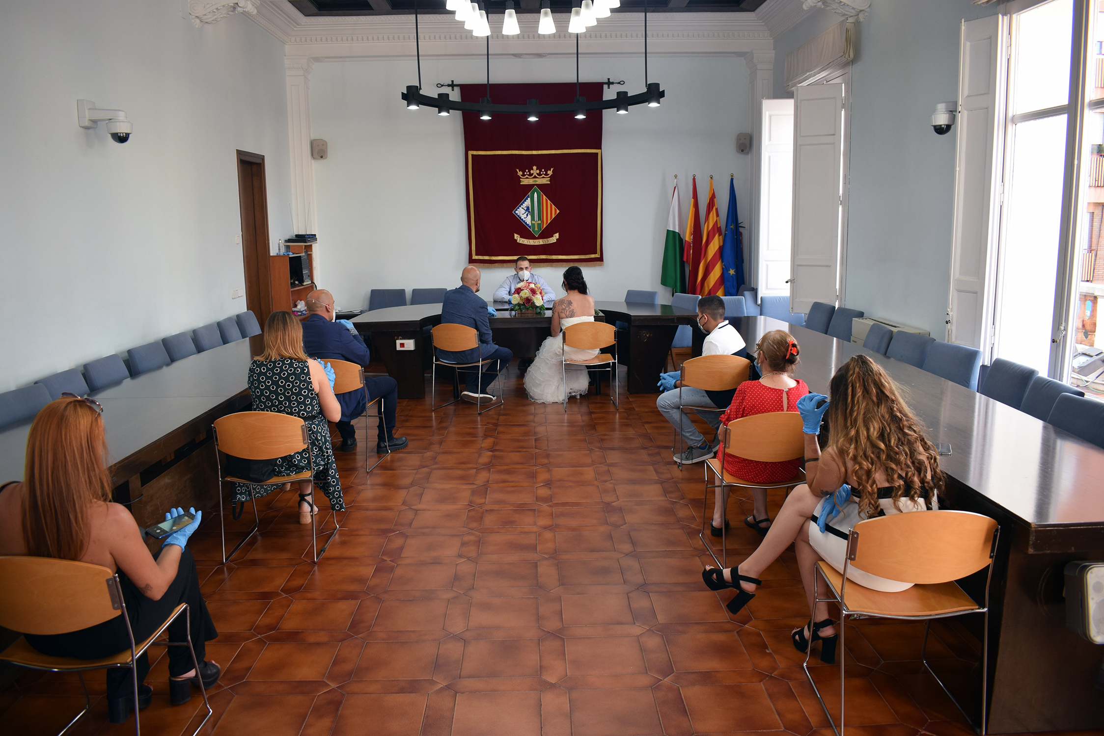 La boda l'ha oficiat l'alcalde, Carlos Cordón