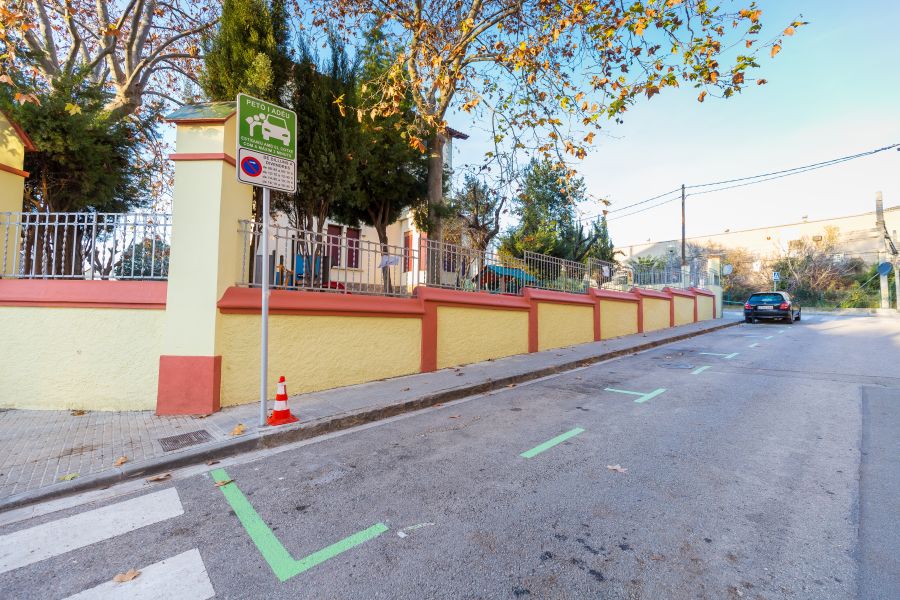 foto places Petó i Adéu Escola La Sínia