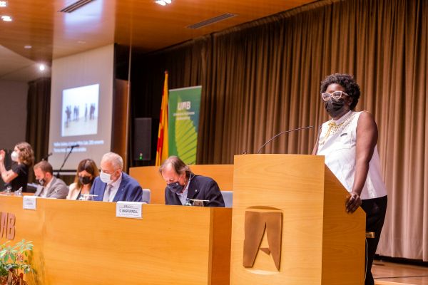 Elvira Dyangani Ose durant la inauguració del curs acadèmic 2021-22 de la UAB