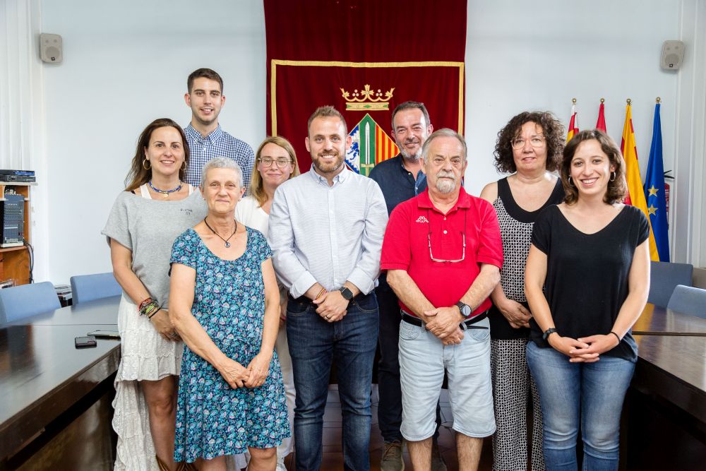 Representants dels grups municipals i el president de l'AAVV Fontetes