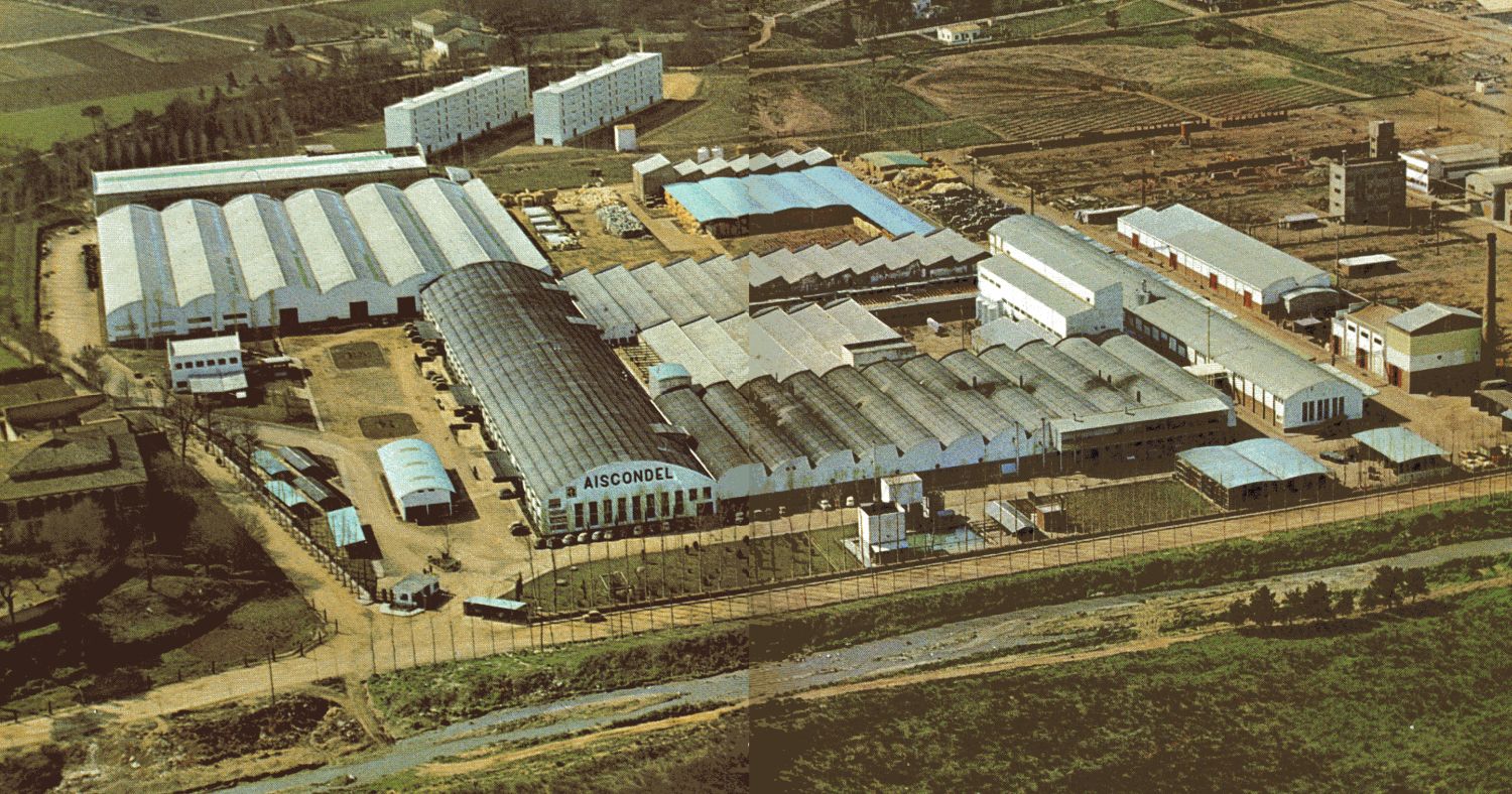 Fotografia d'arxiu de la fàbrica Aiscondel