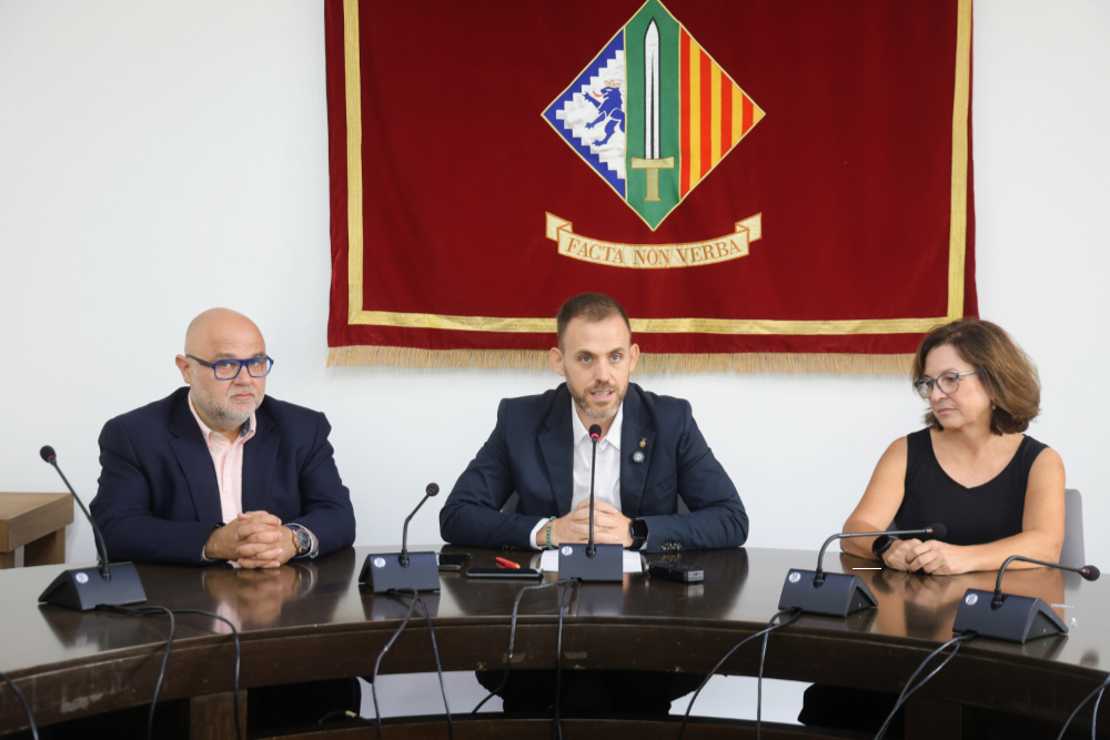 Óscar Pons, Carlos Cordón i Ester Noguera