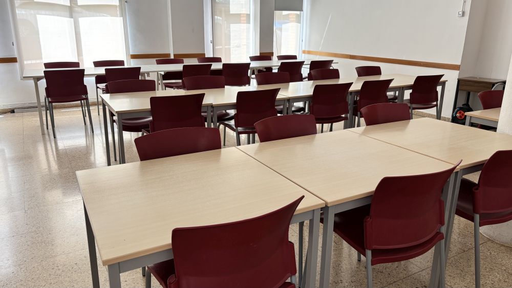 S'ha habilitat un espai per estudiar i llegir a l'Ateneu