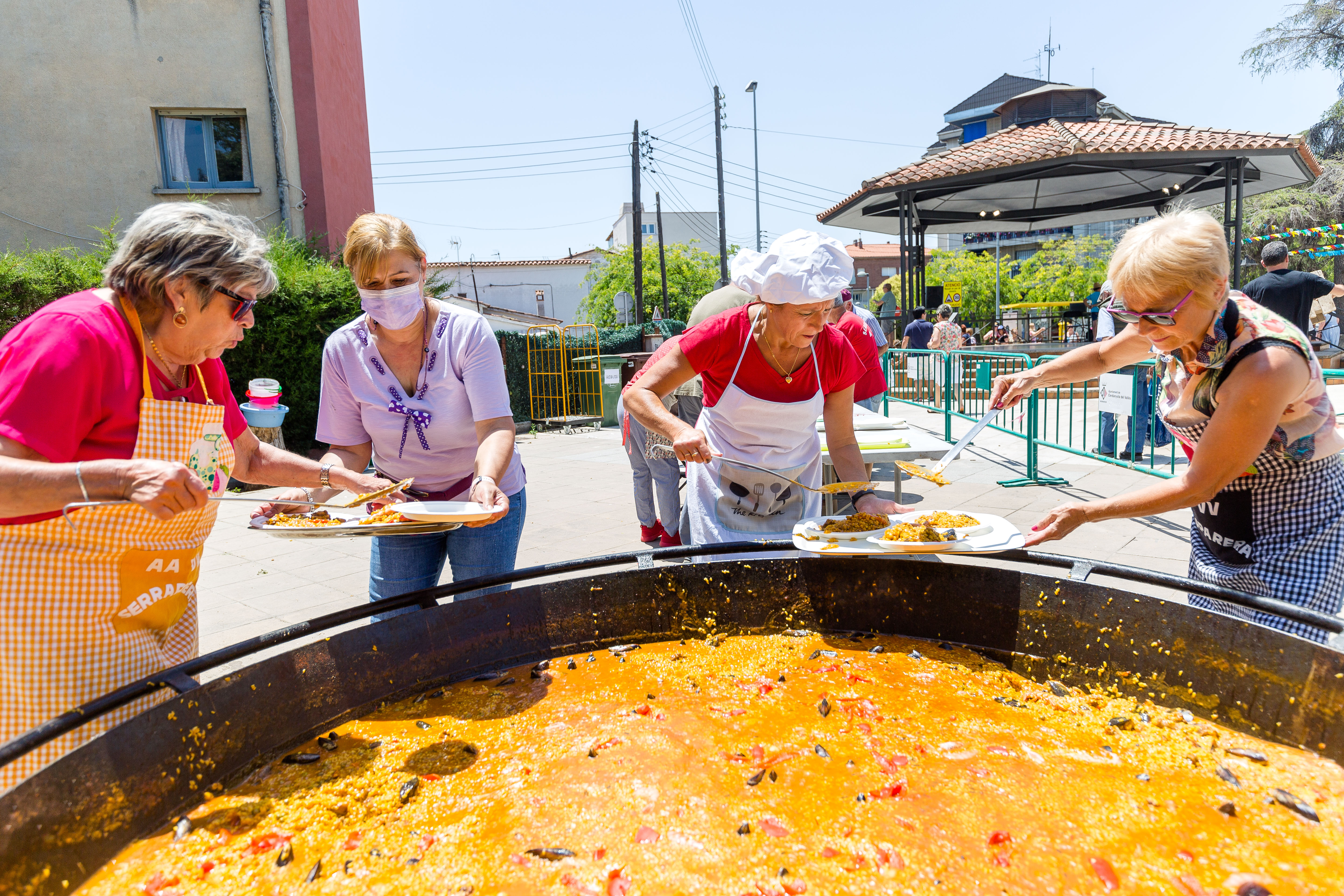 Paella popular Serraparera 2022