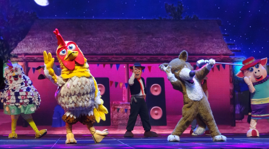 foto de l'espectacle infantil 'La granja de Zenón'