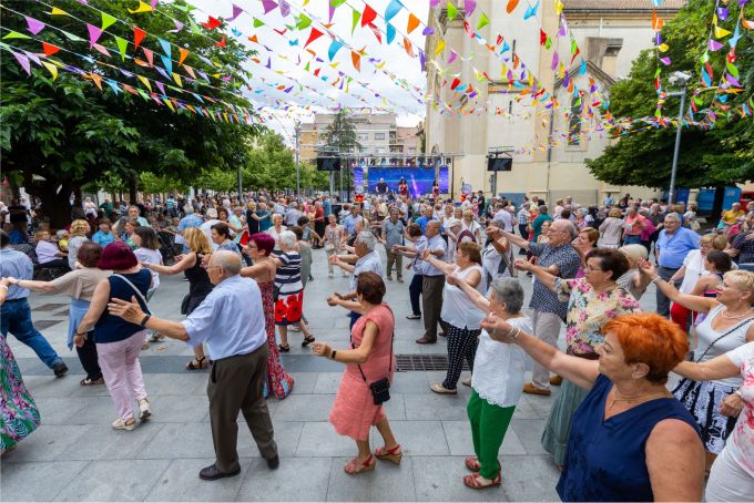 fotografia d'arxiu Ball de la Gent Gran