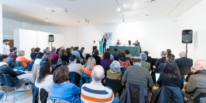 Moment de la inauguració de la trobada IX Trobada d’Ajuntaments de la Xarxa de Memòria i Prevenció del Feixisme 'Mai més'