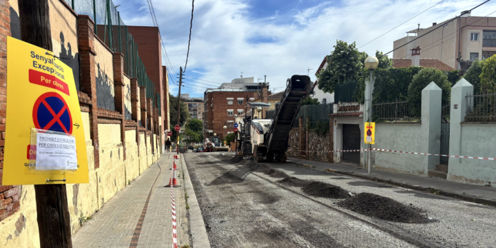 Els treballs d'asfaltat han començat avui als carrers Cervantes i Fontetes