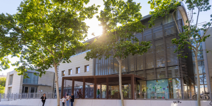 Façana de la Biblioteca