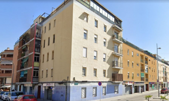 Bloc de pisos barri Banús