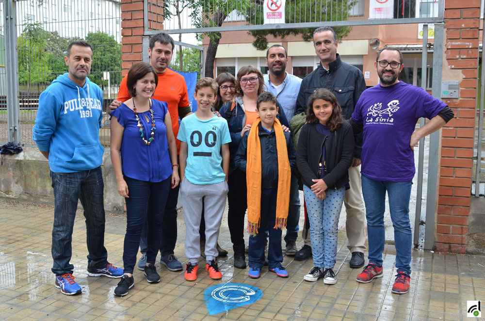 Foto de família de la presentació dels camins escolars