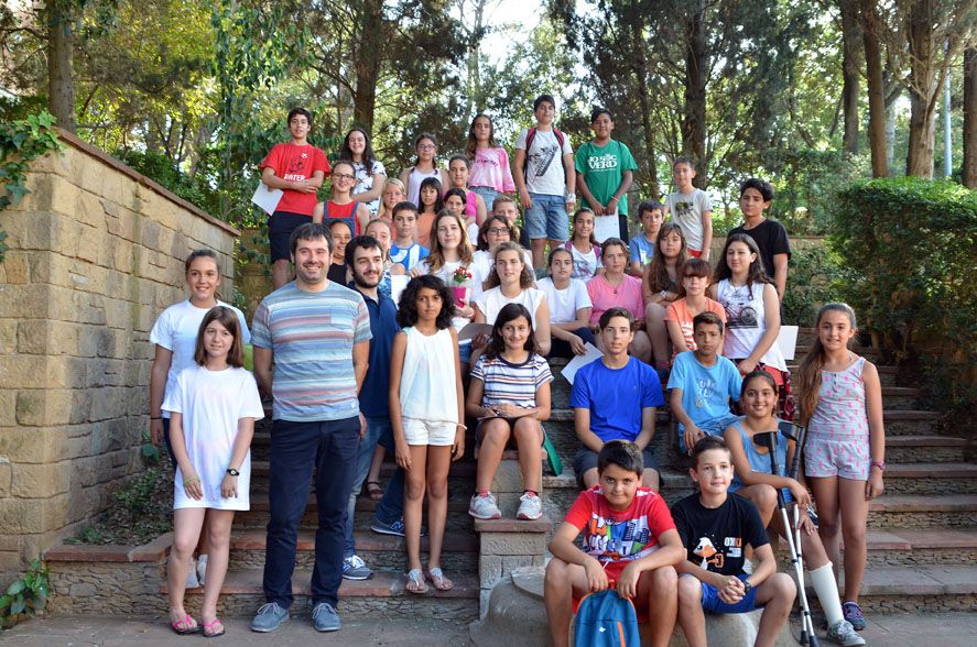 Foto de grup dels membres del CIAC amb el batlle Carles Escolà  i el regidor Ivan González