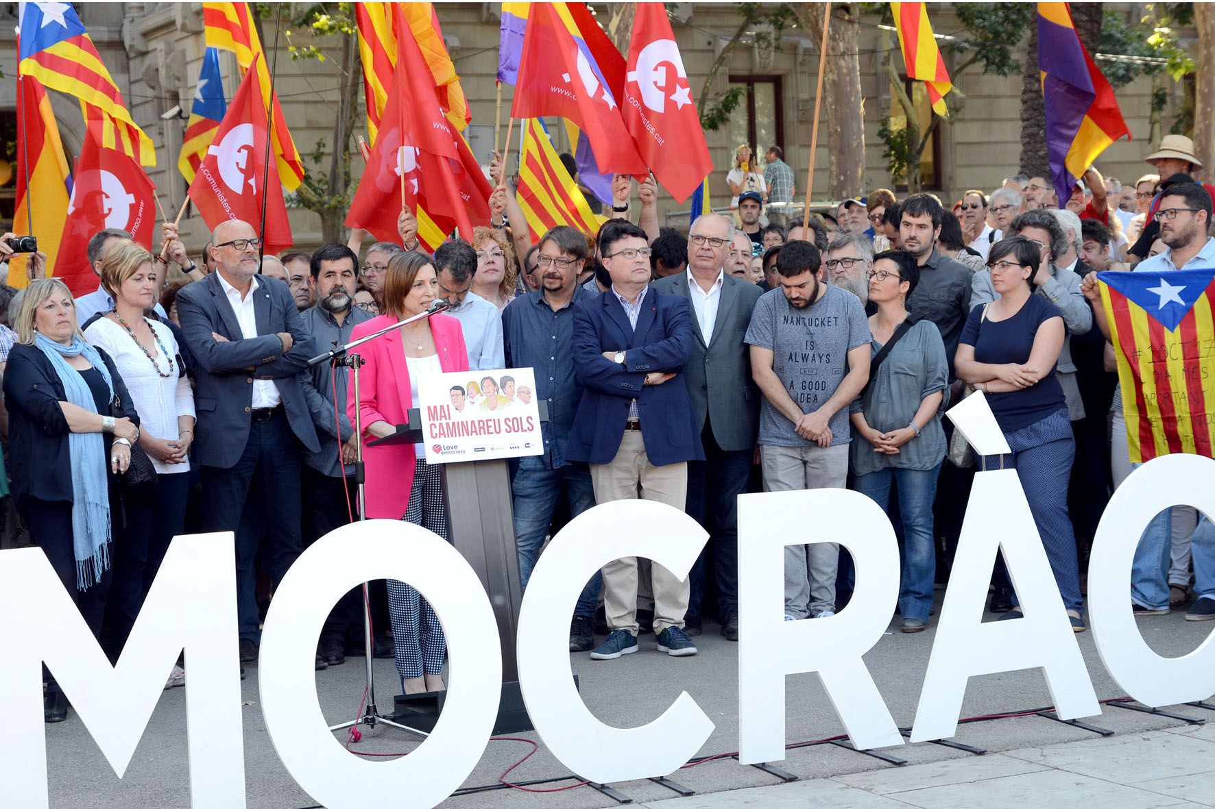 L'alcalde Carles Escolà ha fet costat al diputat Joan Josep Nuet