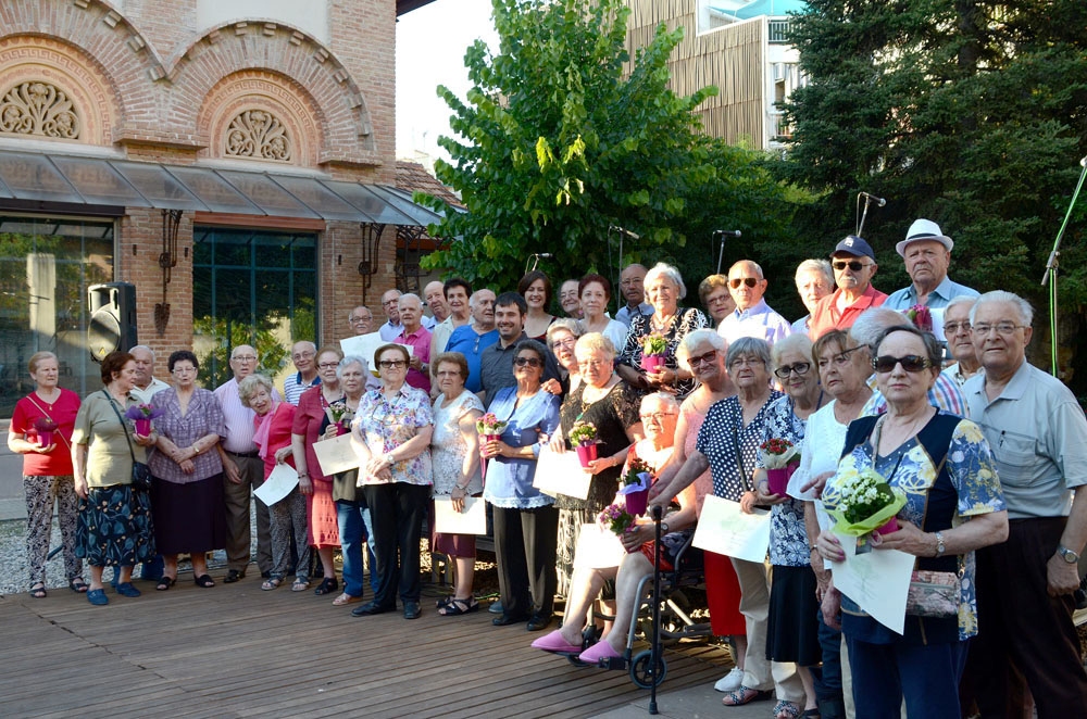 Foto de grup de les persones homenatjades