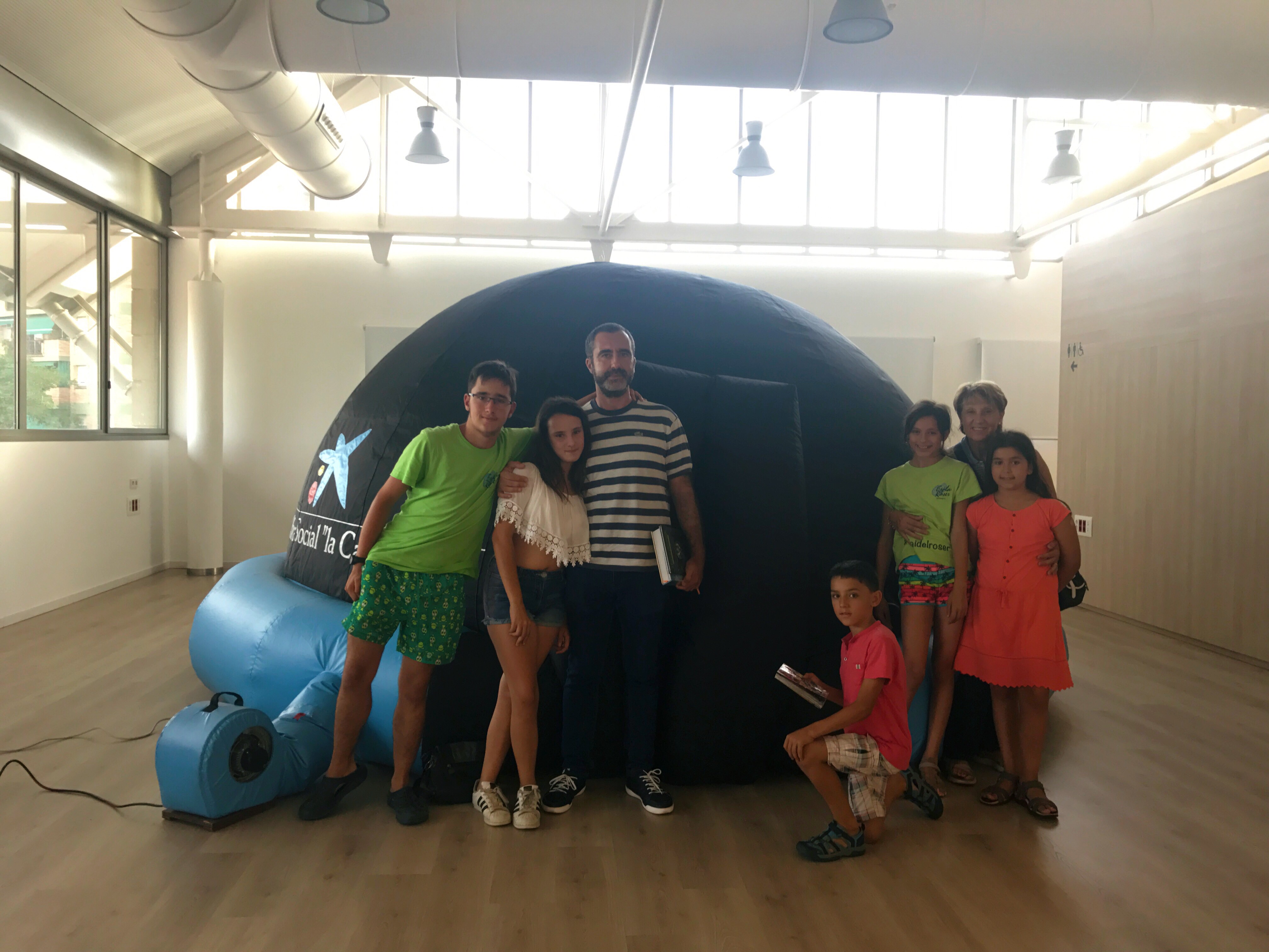 El Planetari Mòbil és de la Fundació EduCaixa