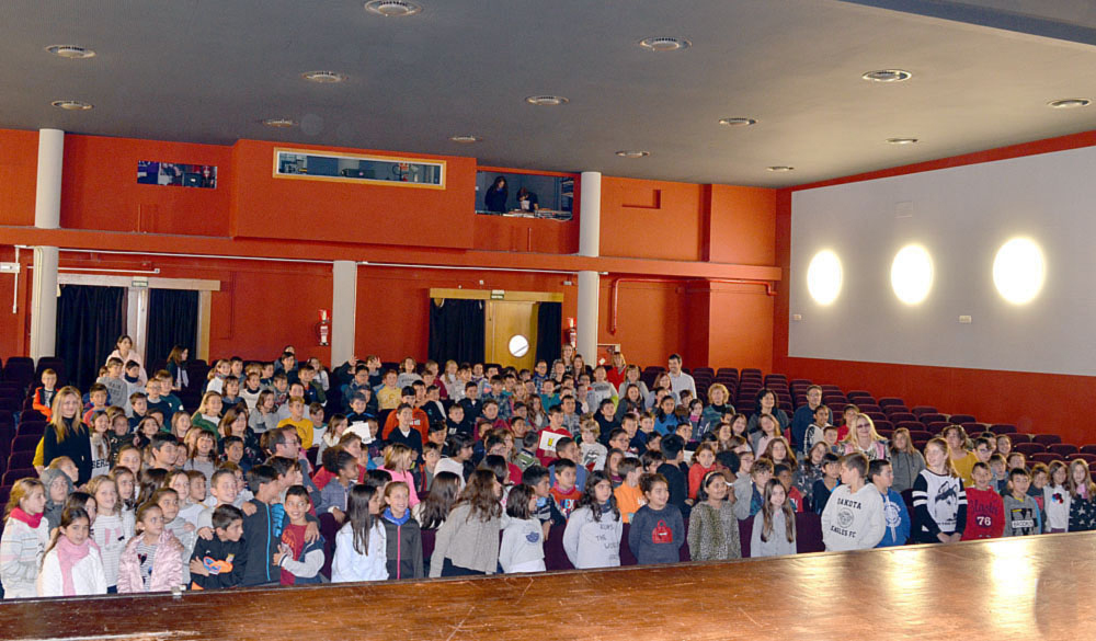 Alumnat que participa en el projecte Cultura Emprenedora a l'Escola