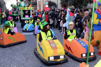 Comparsa guanyadora del primer premi l'any passat