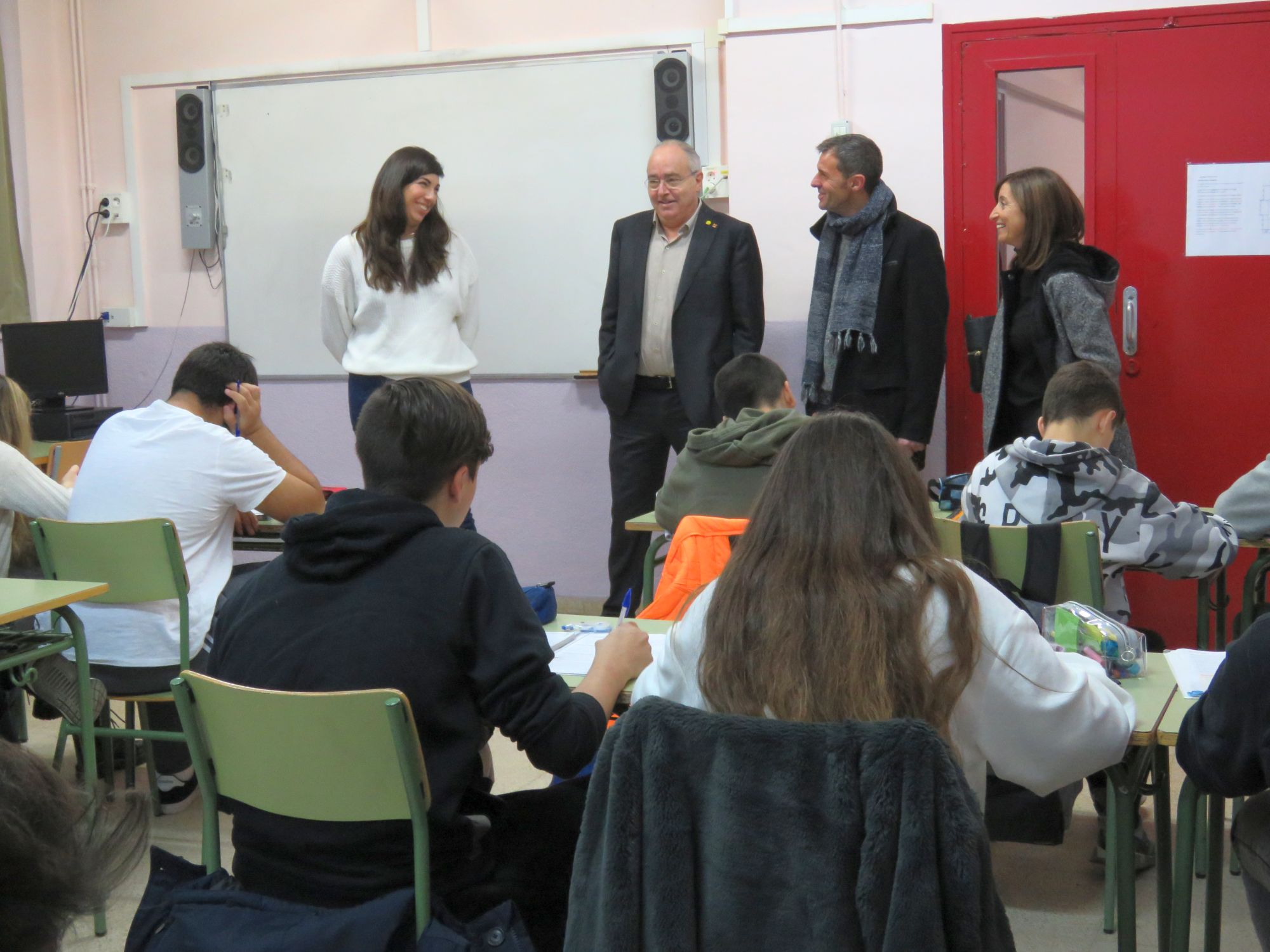 Josep Bargalló en una aula de l'Institut Forat del Vent