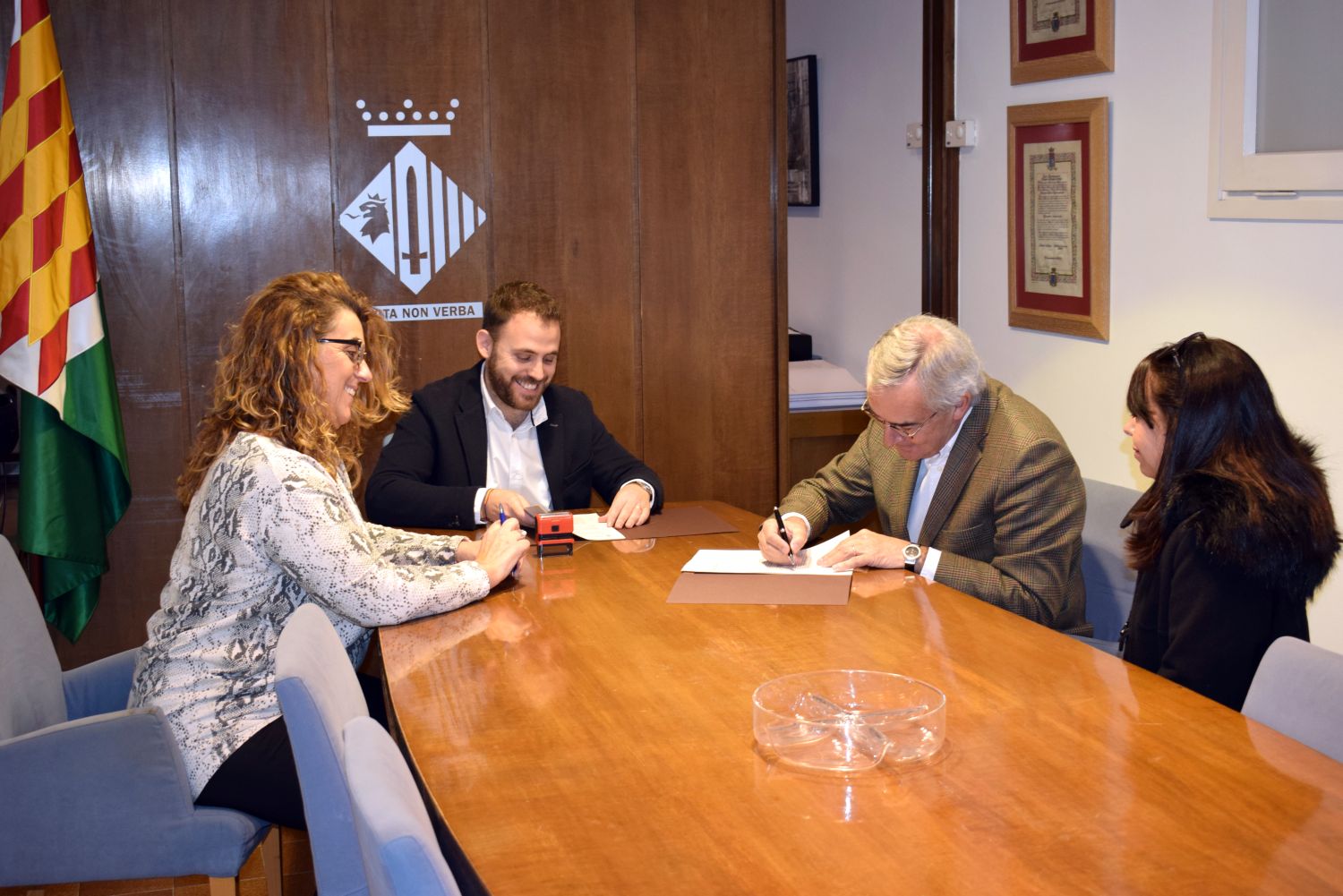 Moment de la firma del conveni