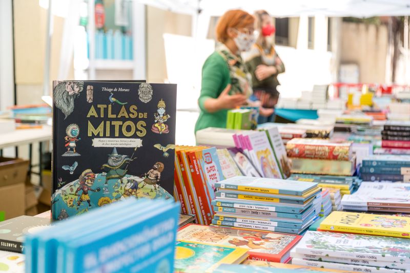 Les sol·licituds per demanar una parada de llibres o roses per Sant Jordi s'han de presentar abans del 14 d'abril