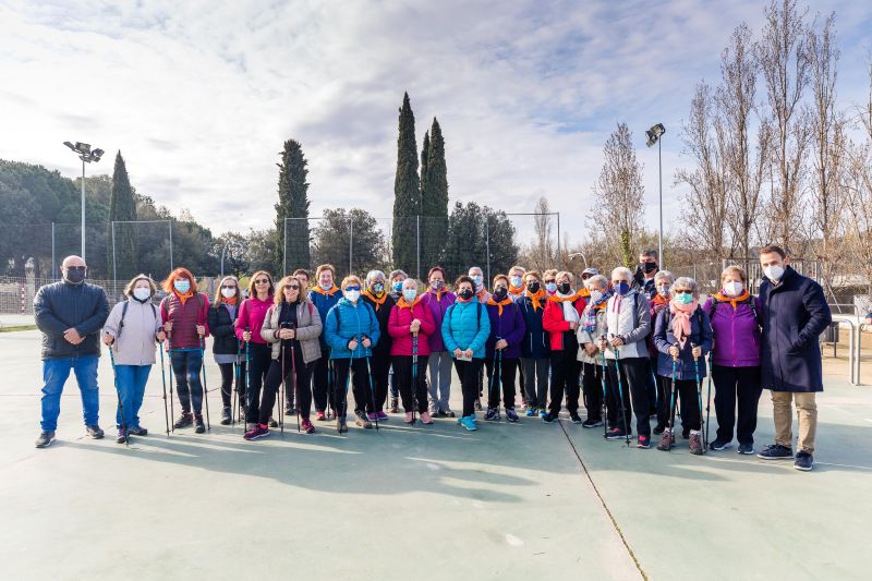 Persones participants a la 4a caminada del Cicle de Passejades per a la gent gran