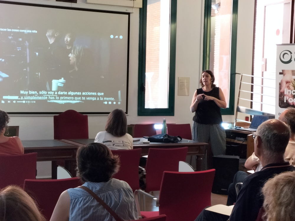 Formació sobre Feminisme, Igualtat i LGTBIQ+  a les persones que participen en els plans d'ocupació