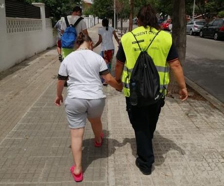 Dues de les persones contractades faran funcions d'agents cívics