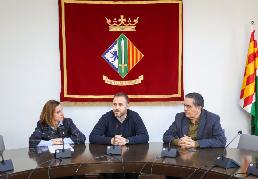 Conchi Martínez, Carlos Cordón i Joan Maria Bigas durant la roda de premsa