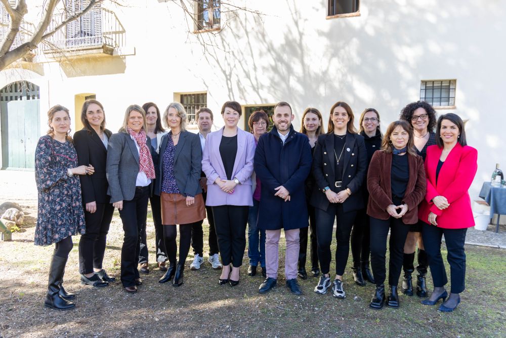 Foto de família en la presentació de l'associació Corporate Women's Club 'Talent en Femení'