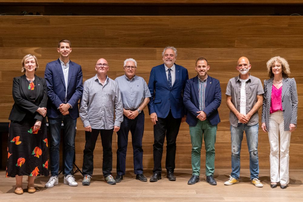 Autoritats i guanyadors dels Premis Literaris 2024