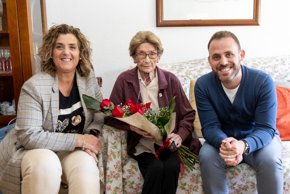 Pepi Rivera, Josefa Iseres i Carlos Cordón