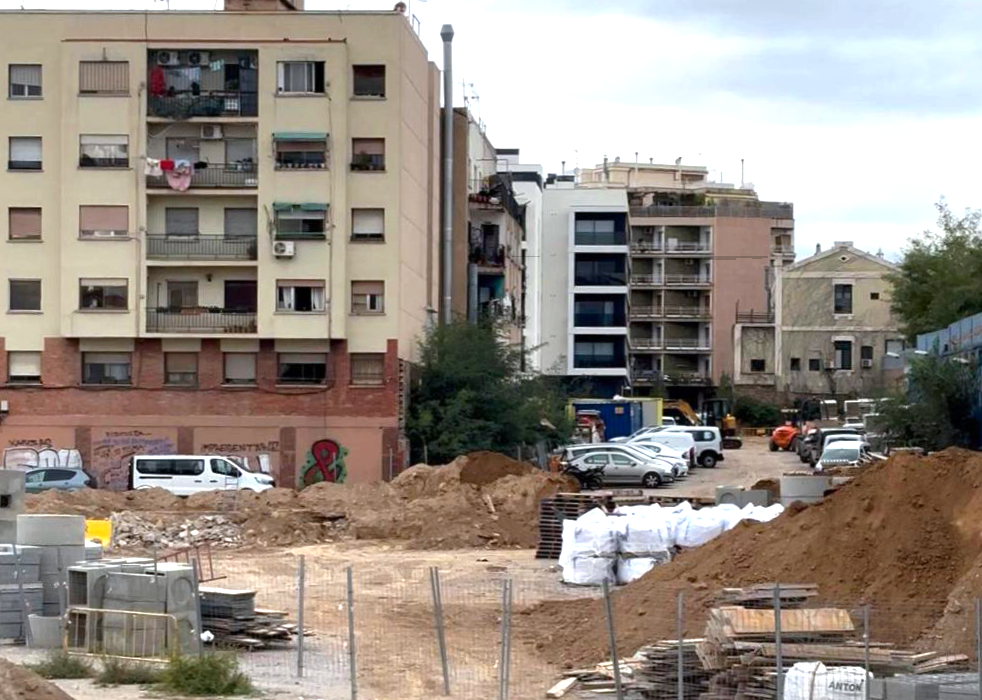 La parcel·la a on es construiran els habitatges està situada a la zona de Santa Teresa
