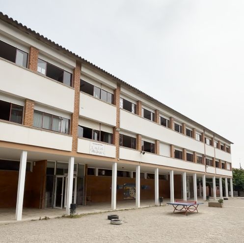 Façana Escola Les Fontetes a on es durà a terme el projecte