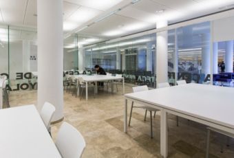 Interior de la Biblioteca Central