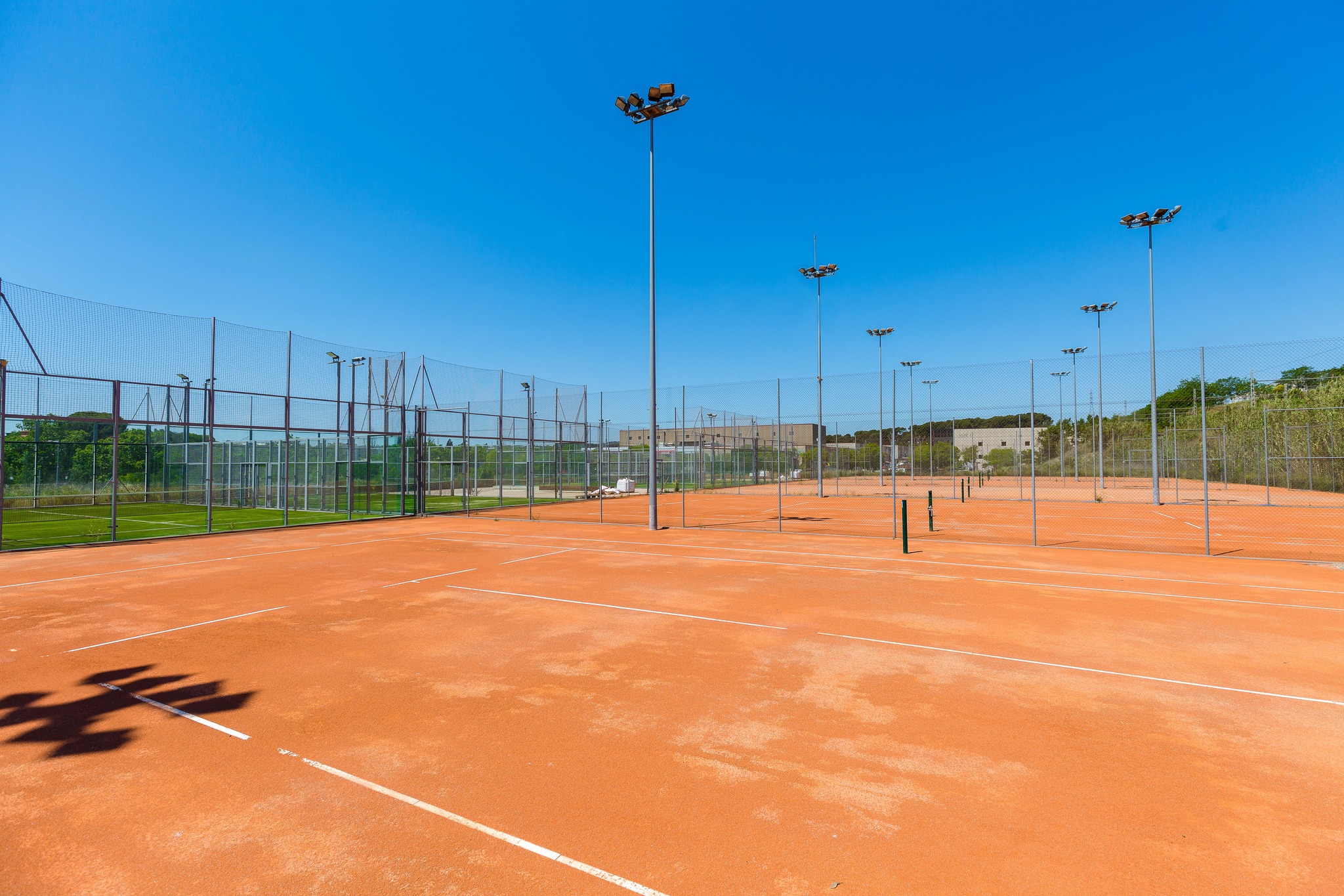 foto pistes tennis Complex Esportiu Riu SEc