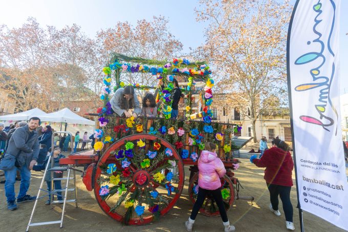 foto arxiu guarniment del carro de Bambalina 2025