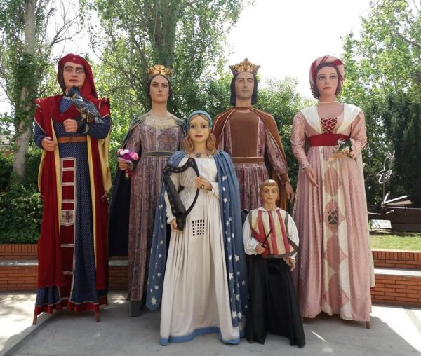 Els gegants i gegantons de Cerdanyola del Vallès