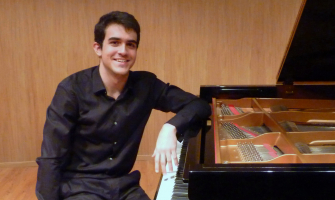 El pianista Alberto Menjón