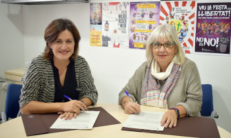 Elvi Vila i Isabel del Peral han signat el conveni de col·laboració