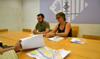 Ivan González, regidora Urbanisme, i Maria Pons,cap de planejament urbanístic