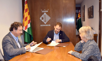 Moment de la signatura del conveni