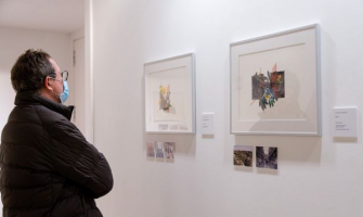 Moment de la inauguració de l'exposició Hope for Syria