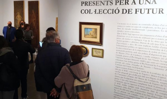 Moment de la inauguració de l'exposició 'Presents per a una col·lecció de futur'