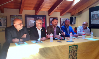 D'esquerra a dreta: Óscar Pons, Antonio González, Carlos Cordón, Daniel Salinero i Rafael Arjona