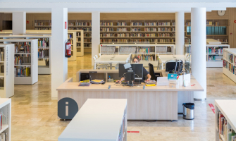 Foto interior Biblioteca Central Cerdanyola