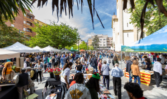 Obert el termini per demanar parades de flors i llibres per Sant Jordi 2024