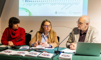 fotografia de la presentació de la Guia d'Acollida